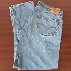 Vintage men 550 Levi’s mom jeans